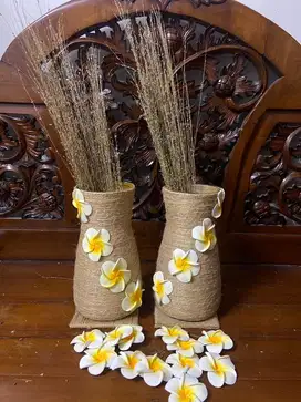 Vas kaca  4 bunga ( BALI )