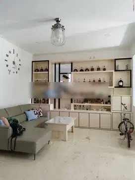 Rumah PIK Golf Island Violin 8x20 Renovasi Furnished