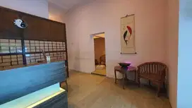 Rumah Komersial Strategis daerah Bisnis Jl. Jambi Surabaya Pusat