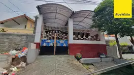 Dijual Rumah 2 lantai di Jalan Petemon Surabaya Pusat