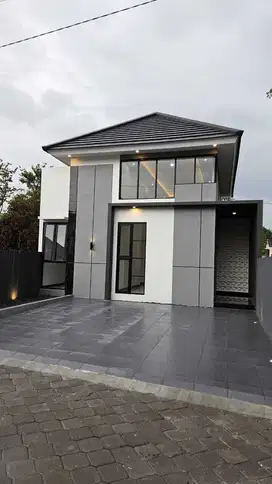 Rumah mewah dekat UII