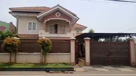 Dijual Rumah 2 Lantai Lokasi Strategis di Karawaci, Tangerang