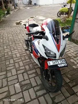 Dijual motor kesayangan