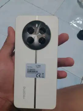 Jual realme 12+