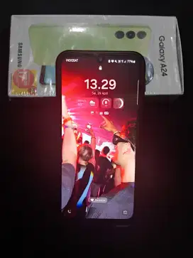 SAMSUNG A24 RAM : 8/128 (PEMAKAIAN_CEWEK)