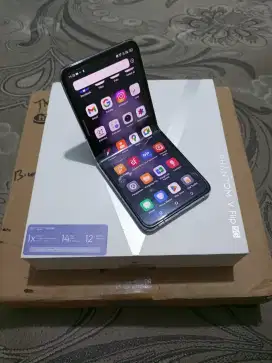 Tecno Phantom V Flip 5G Ram 8/256Gb Fullset