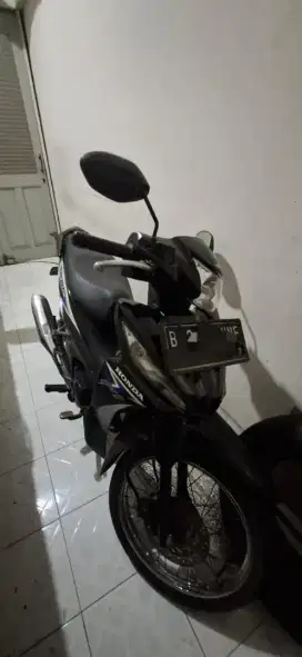 Dijual Honda Revo tahun 2017 mulus !
