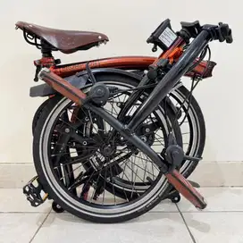 BROMPTON S6Lx FLAME LACQUER BLACK EDITION 2020 - TITANIUM SUPERLIGHT