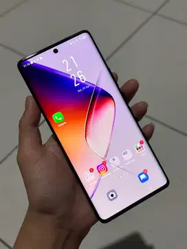 INFINIX NOTE 40 PRO RAM 8+8GB/256GB LIKE NEW MULUS BELUM SETAHUN