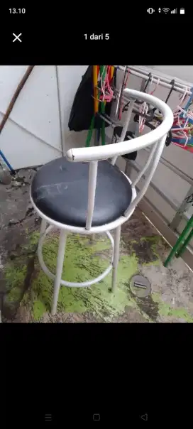 Kursi putar tinggi