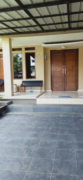 Rumah Bagus  Dijual S-H-M