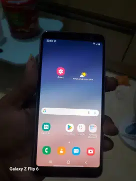 Samsung Galaxy A8 2018 Ram 4/32 Batangan Normal