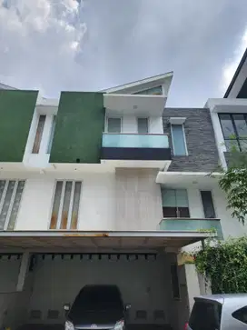 For Sell House at The East Pancoran