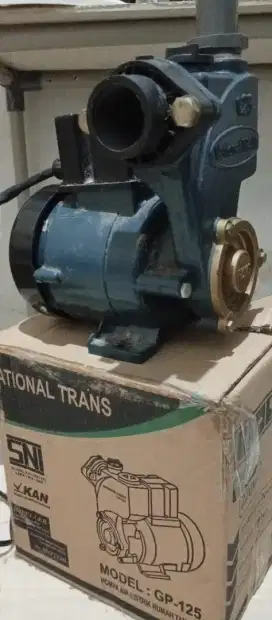 Mesin pompa air kondisi bagus