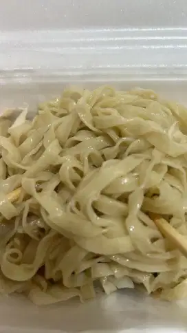 DIBUTUHKAN CEPAT TUKANG MASAK BAKMI AYAM UNTUK DICABANG TANJUNGDUREN