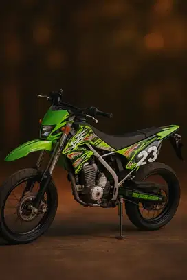 Kawasaki KLX 150 S 2012 SS Lengkap jarang dipakai Istimewa sekali