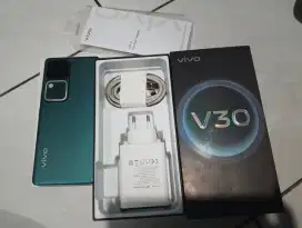 Vivo v30 ram 8/256 gb second fullset ori masih garansi