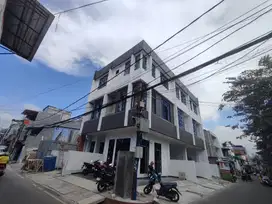 Di jual Rumah 3 Lantai di Kemayoran Jakarta Pusat