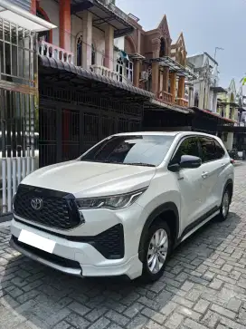 Premium Color‼️Toyota Innova Zenix V Hybrid Modelista 2023