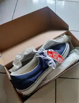 Vans ERA Navy BNWB Size 43