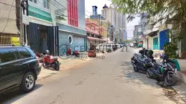 Dijual Ruko Baru Renov 2 Lantai di Pinangsia Taman Sari, Jakarta Barat