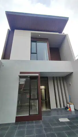 Rumah Baru Modern 2 Lantai di Taman Kopo Indah 2 Bandung