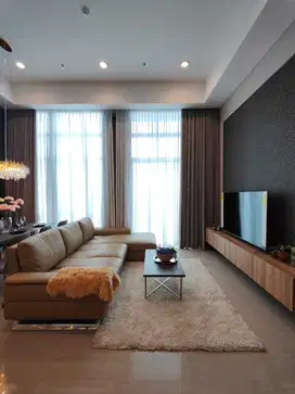 PENTHOUSE (2nd-highest floor with high ceiling) GOLF VIEW apartment