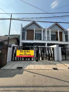Rumah modern di jatibening dekat toll jatibening