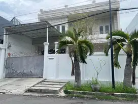 Dijual Rumah Manyar Rejo