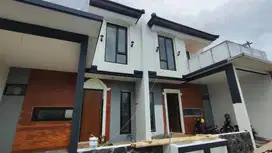 RUMAH DIJUAL KOTA WISATA BATU VILLA SIAP PASIF INCOME + PRIVATE POOL