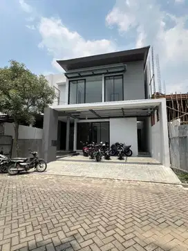 Dijual Rumah Baru Modern Surabaya Barat