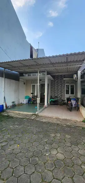 DIJUAL CEPAT: Rumah Bagus Siap Huni di Mustika Jaya, Bekasi Timur