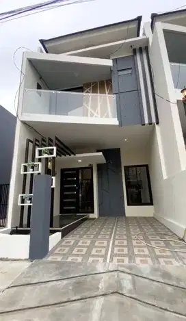 Rumah 2Lantai Ready Dekat Kampus Petra Harmoni Kutisari Surabaya