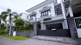 Rumah Central Park Surabaya