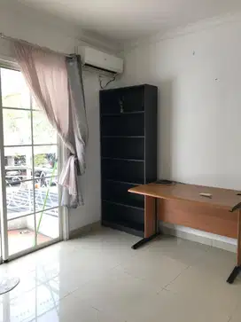 D sewa rumah kenari golf