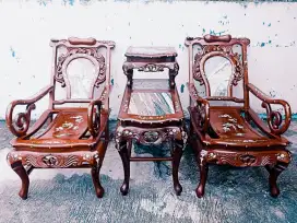 Dua set kursi malas