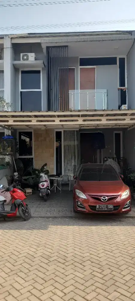 Dijual 1 unit rumah, lt 84 lb 90, 2 lt, shm