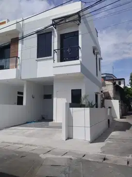 Cluster Ancol selatan 2lantai SHM modern minimalis