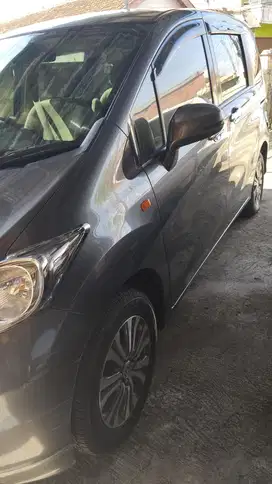 Honda Freed 2012 Bensin