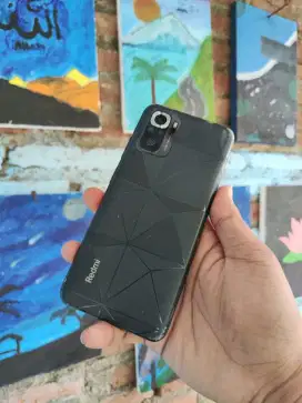 REDMI NOTE 10S RAM 8