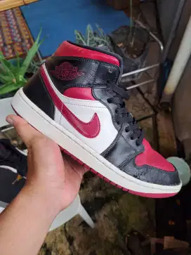 Aj 1 Mid Bred Toe