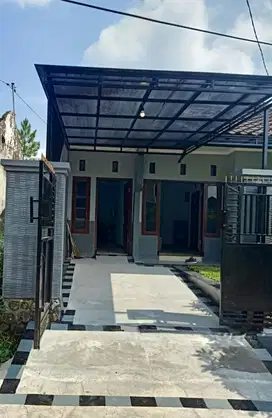 Rumah  Atas Casablanca Cemorokandang Malang