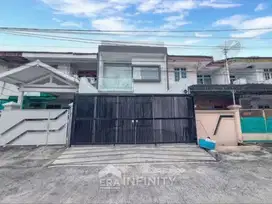Dijual Rumah Baru Pluit Karang Sari, Muara Karang Interior Bagus