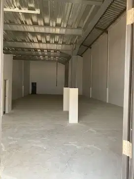 DISEWAKAN GUDANG ANGKASA UK 400M2 HARGA NEGO