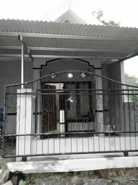 Rumah Depan Rest Area Karangploso Malang