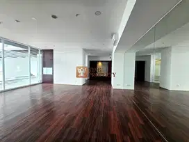 Disewakan 1 bedroom unfurnished di Apartemen The Peak Royale Springhil