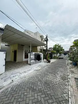 Rumah Tanah Luas 2 Lantai Sawojajar Malang