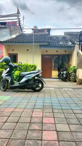 Dijual Murah rumah lt72/50 hrg425 Deket GBLA dan al Jabar Cempaka arum