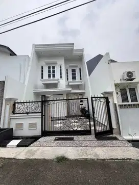 Rumah Cantik di Perumahan Kodau Jatiasih