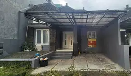 Rumah Tanah Luas Jalan Bunga Blimbing Malang